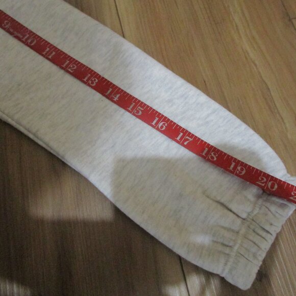 NWT Adorable Cozy Lucky Brand Girls Desert Flower Sweatshirt size 7 grey/beige - Picture 14 of 17